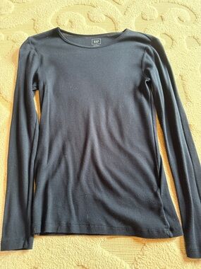 GAP Navy Long Sleeve Crewneck Tee
